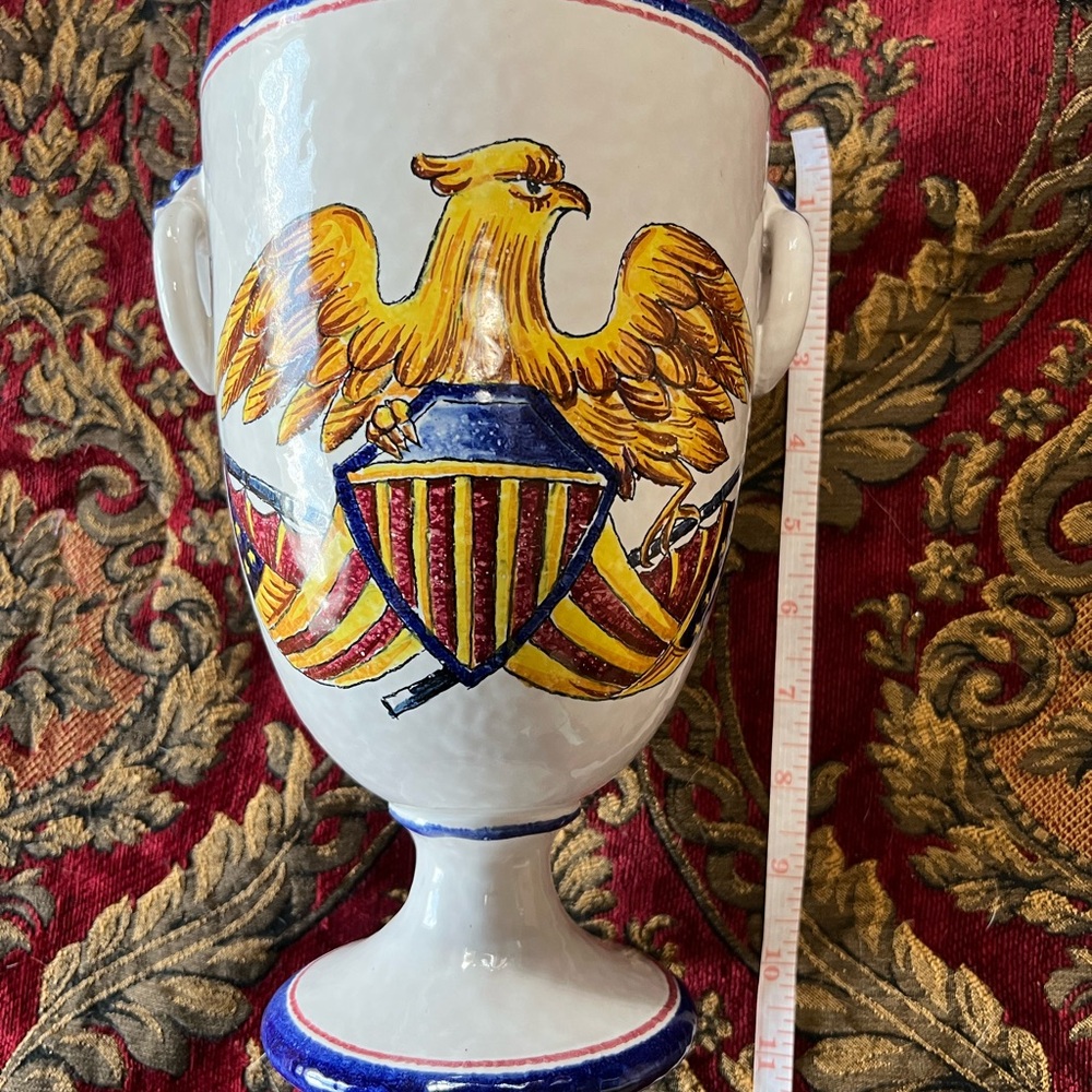 C.C.C White vase American Eagle Seal